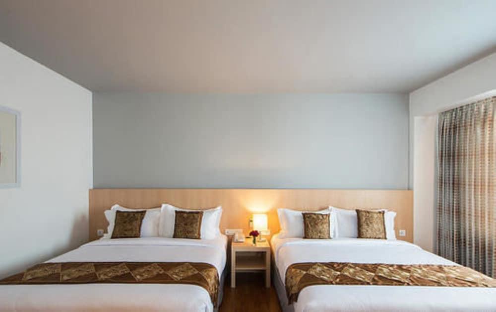 Wyne Hotel Yangon Eksteriør bilde