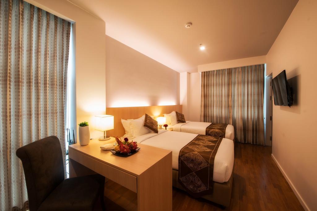 Wyne Hotel Yangon Eksteriør bilde