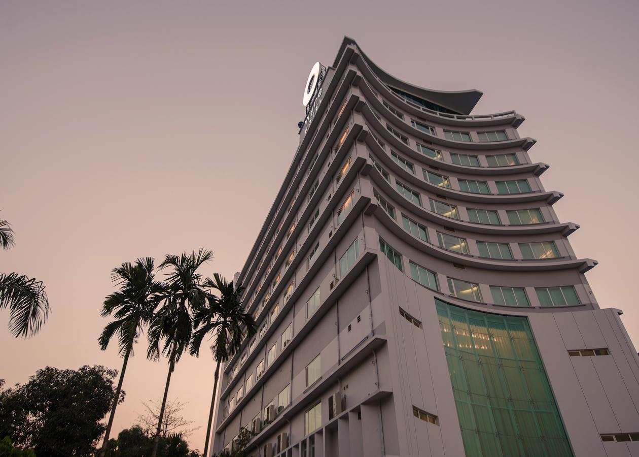 Wyne Hotel Yangon Eksteriør bilde