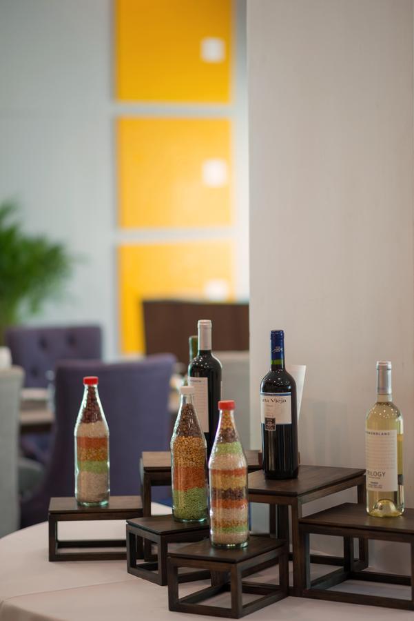 Wyne Hotel Yangon Eksteriør bilde