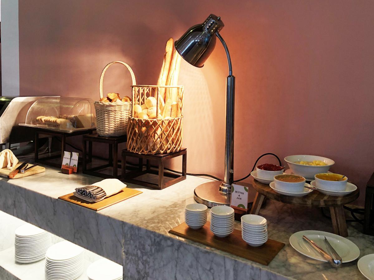 Wyne Hotel Yangon Eksteriør bilde